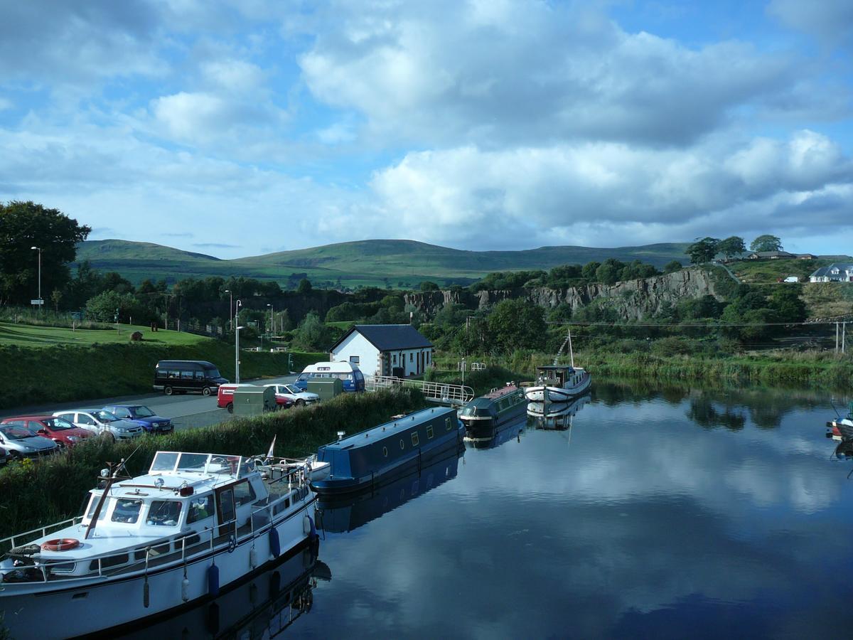 The Boat House Hotel Kilsyth Esterno foto