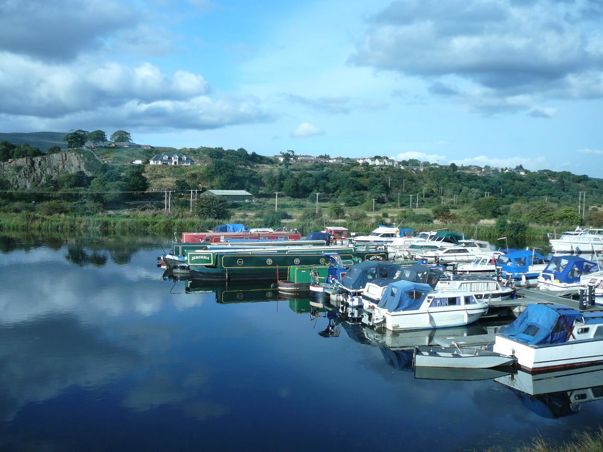 The Boat House Hotel Kilsyth Esterno foto